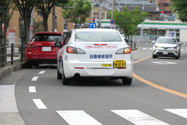 仮免許練習中のプレートを100均だけで自作するときは規定あるの? スイフトスポーツ(ZC32S)の付き合い方が徹底的に分かるブログ 仮免許練習中のプレートを100均だけで自作するときは規定あるの? スイフトスポーツ(ZC32S)の付き合い方が徹底的に分かるブログ